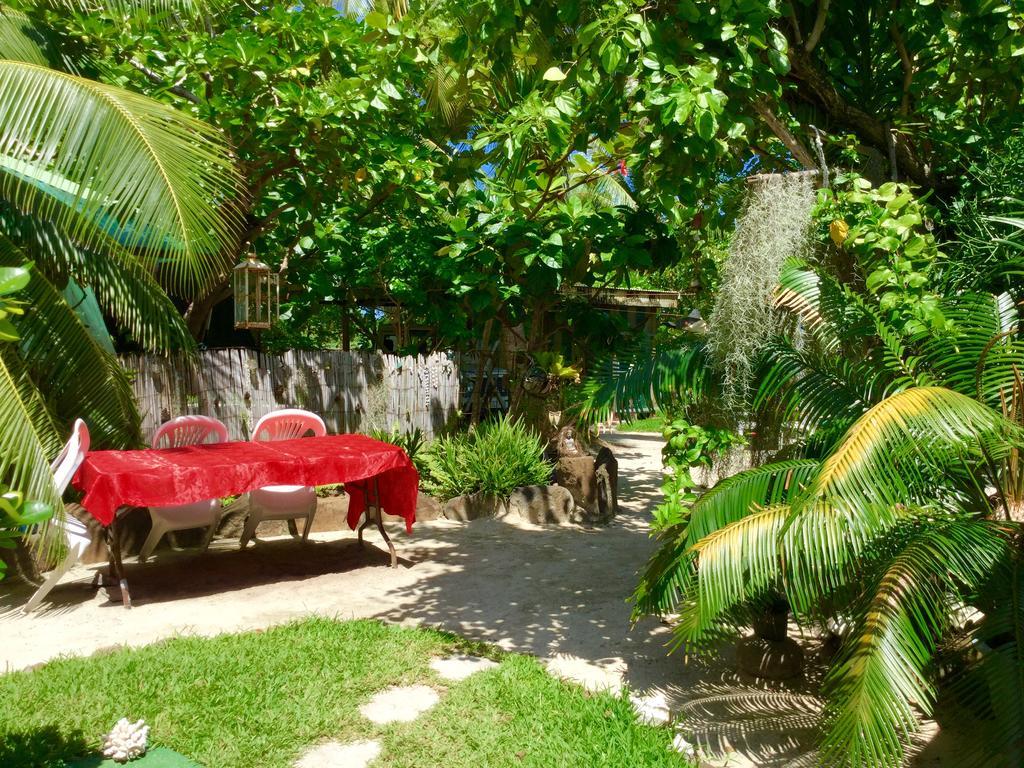 Fare Maeva Moorea Hotel Teavaro Exterior photo